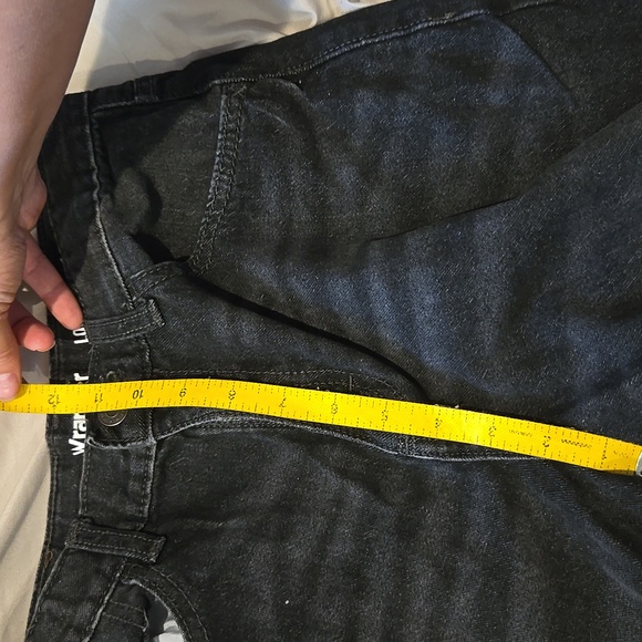 Wrangler size 16 regular - Picture 8 of 8